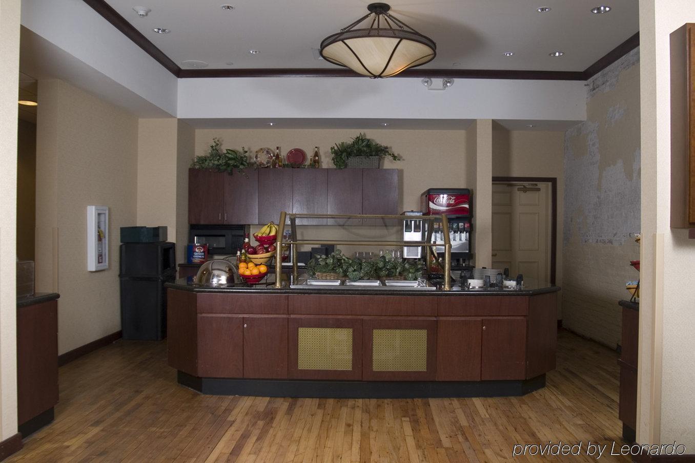 Staybridge Suites Savannah Historic District, An Ihg Hotel Restaurant photo